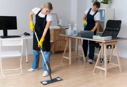 Nettoyage de bureau professionnel à Sarrouilles